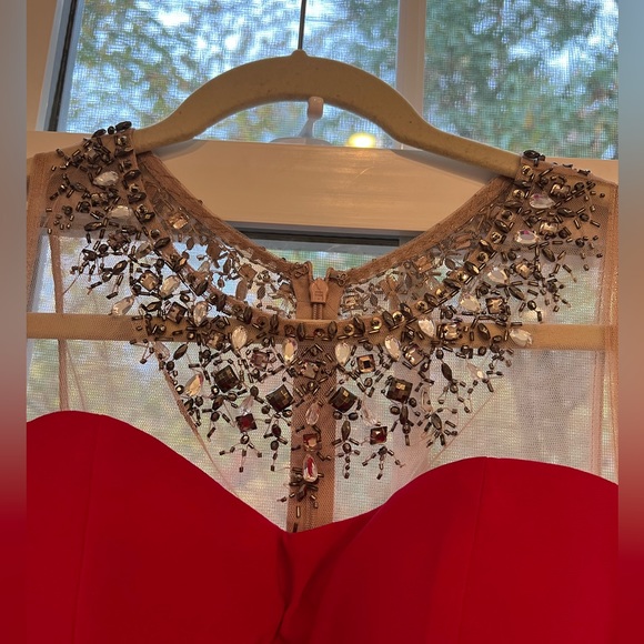 Joanna Chen New York mid length gown with embellished collar - Picture 6 of 14